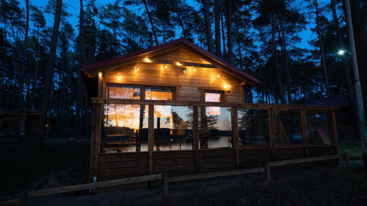 Sloneczny Domek Borsk Nr 2 I 15 - Nad Samym Jeziorem W Pierwszej Linii Екстериор снимка