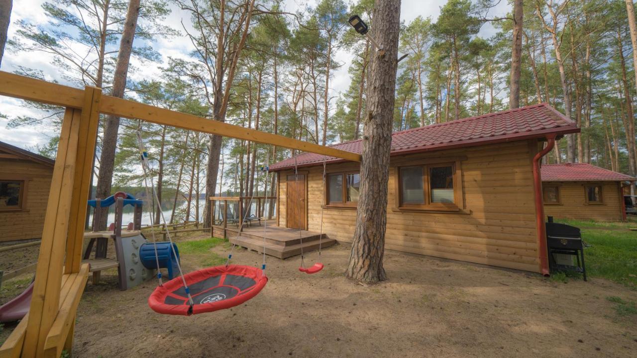 Sloneczny Domek Borsk Nr 2 I 15 - Nad Samym Jeziorem W Pierwszej Linii Екстериор снимка