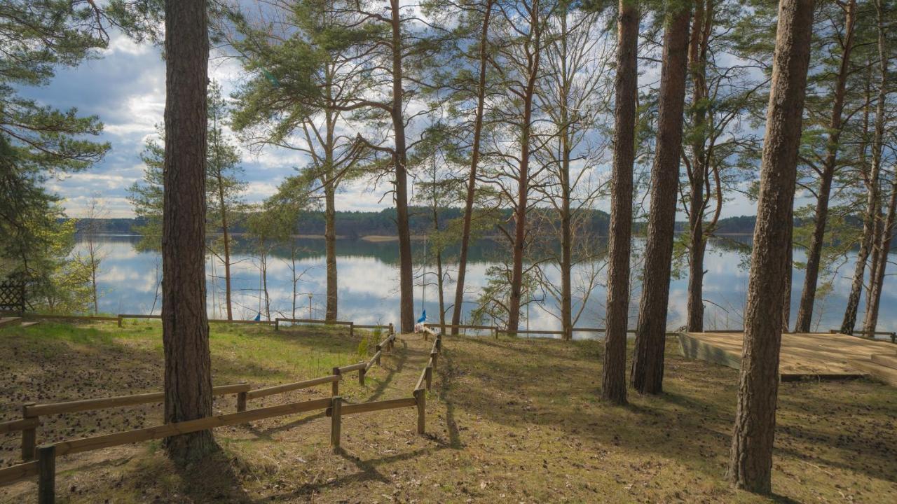 Sloneczny Domek Borsk Nr 2 I 15 - Nad Samym Jeziorem W Pierwszej Linii Екстериор снимка